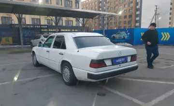 Mercedes-Benz W124 1992 года за 2 000 000 тг. в Алматы фото 4
