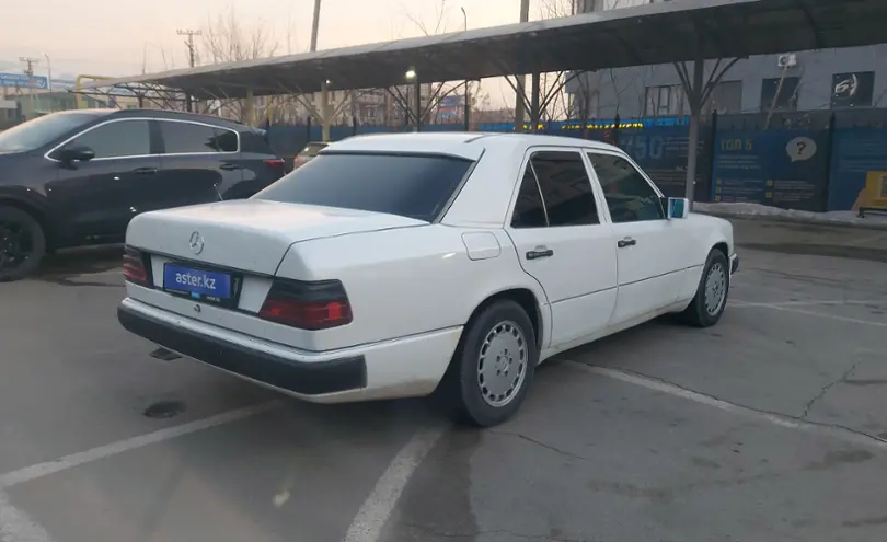 Mercedes-Benz W124 1992 года за 2 000 000 тг. в Алматы фото 3