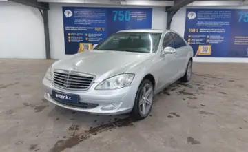 Mercedes-Benz S-Класс 2005 года за 6 200 000 тг. в Астана фото 1