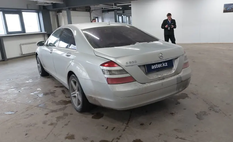 Mercedes-Benz S-Класс 2005 года за 6 200 000 тг. в Астана фото 4