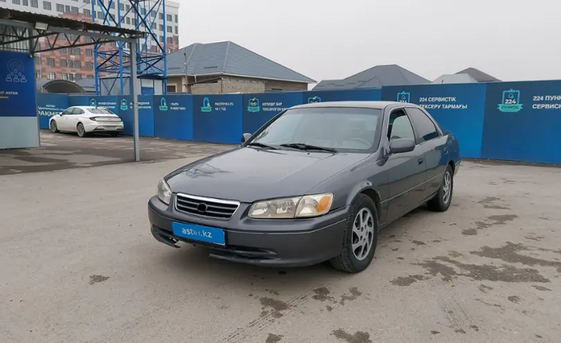 Toyota Camry 2000 года за 2 500 000 тг. в Шымкент