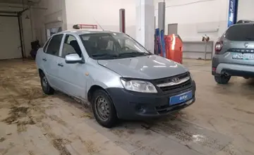 LADA (ВАЗ) Granta 2012 года за 2 000 000 тг. в Актобе фото 3