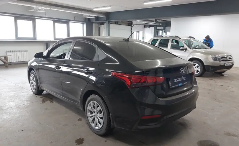 Hyundai Accent 2018 года за 6 800 000 тг. в Астана фото 4
