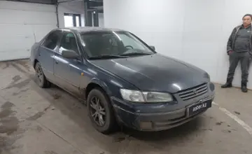 Toyota Camry 1997 года за 3 000 000 тг. в Астана фото 2