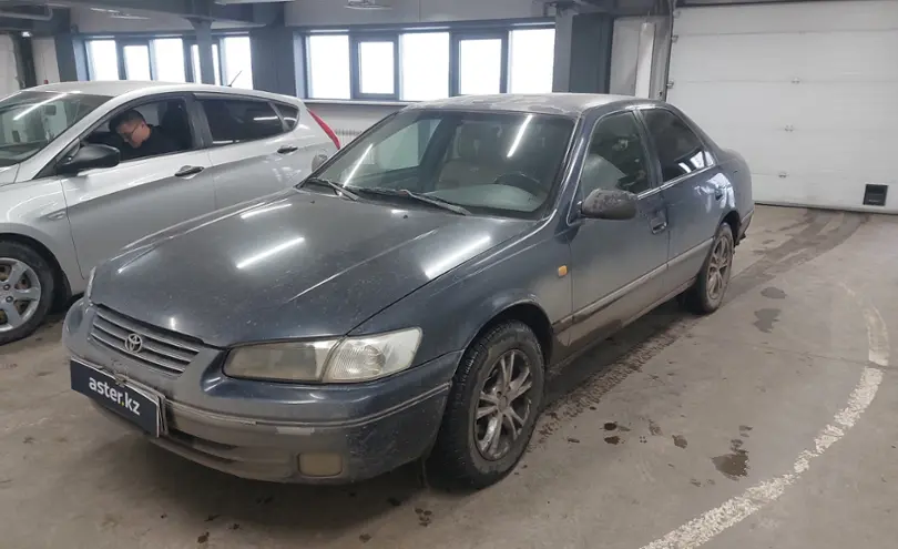 Toyota Camry 1997 года за 3 000 000 тг. в Астана