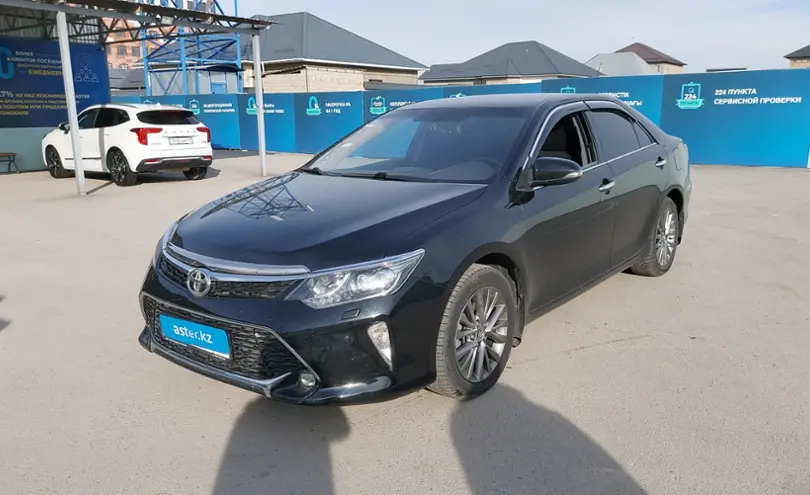 Toyota Camry 2017 года за 14 000 000 тг. в Шымкент