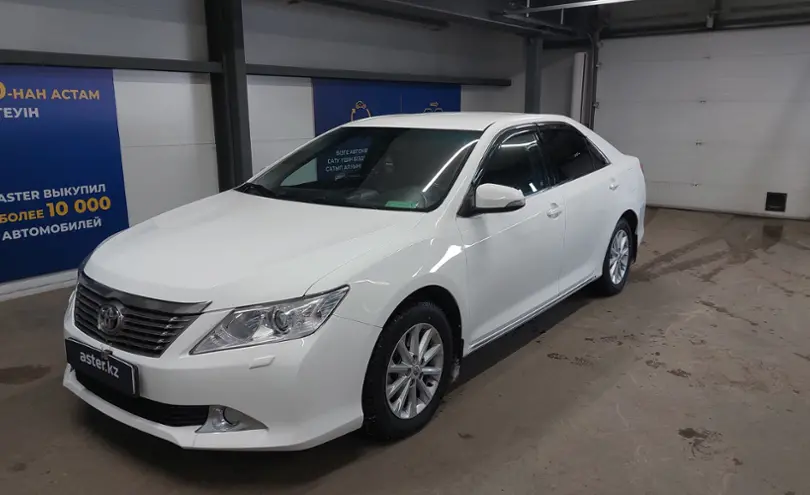 Toyota Camry 2012 года за 8 000 000 тг. в Астана