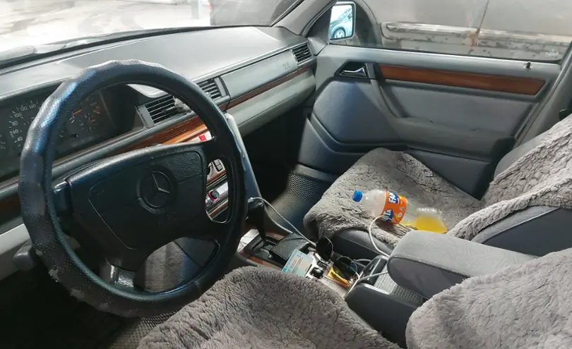 Mercedes-Benz E-Класс 1994 года за 3 000 000 тг. в Астана фото 5