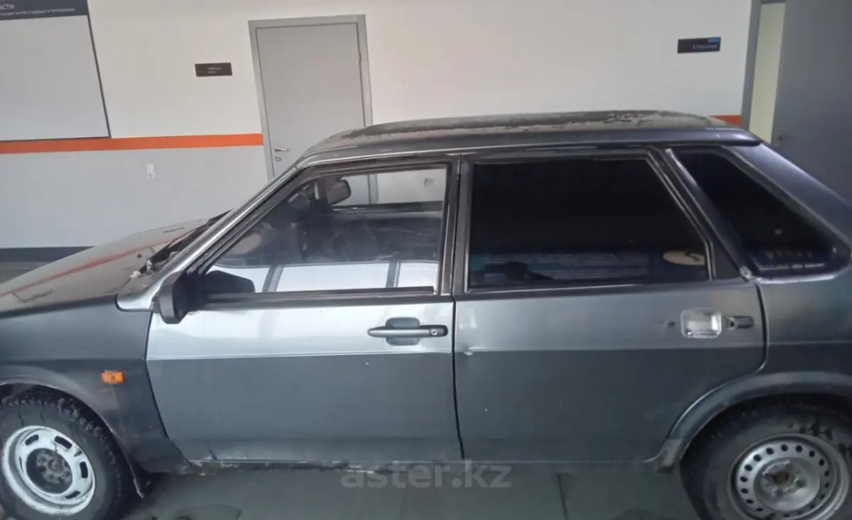 Lada (VAZ) 21099 2001