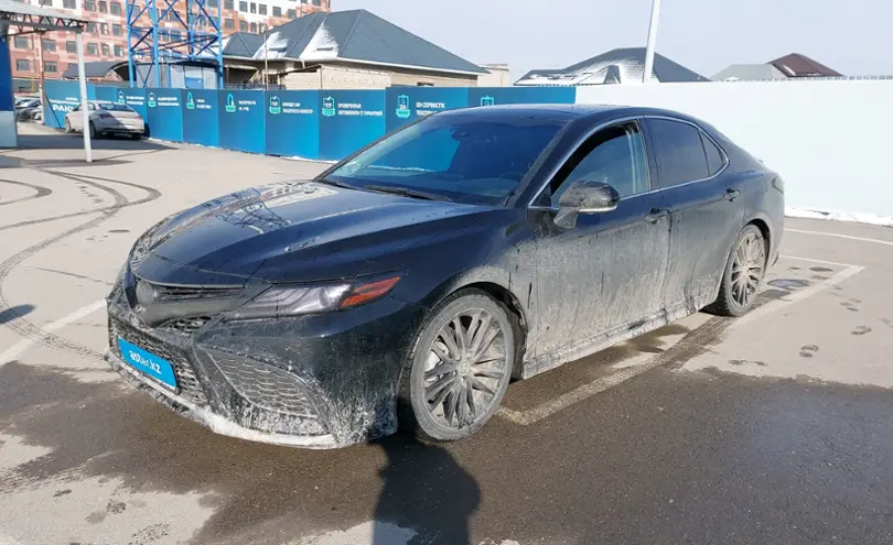 Toyota Camry 2020 года за 19 500 000 тг. в Шымкент