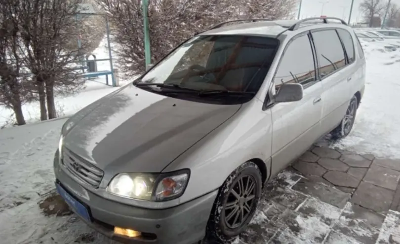 Toyota Ipsum 1996 года за 3 500 000 тг. в Талдыкорган