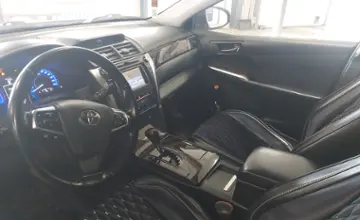 Toyota Camry 2015 года за 10 000 000 тг. в Астана фото 5