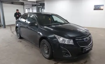 Chevrolet Cruze 2013 года за 3 600 000 тг. в Астана фото 2