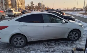 Hyundai Solaris 2015 года за 6 000 000 тг. в Астана фото 4