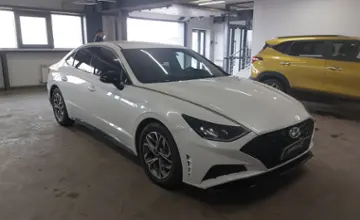 Hyundai Sonata 2021 года за 11 000 000 тг. в Астана фото 2