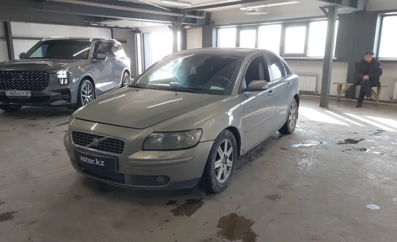 Volvo S40 2005 года за 4 500 000 тг. в Астана