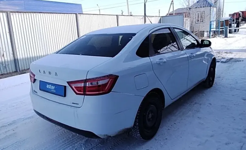 LADA (ВАЗ) Vesta 2018 года за 4 500 000 тг. в Атырау фото 5