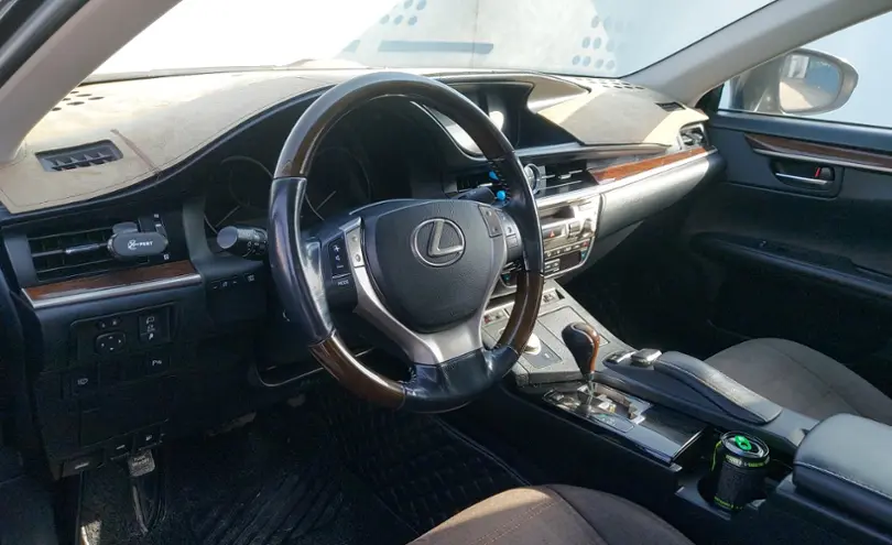 Lexus ES 2015 года за 12 500 000 тг. в Шымкент фото 5