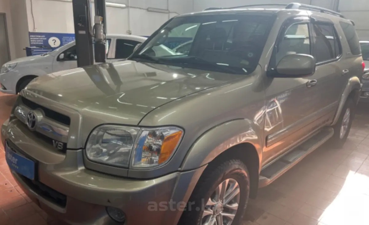 Toyota Sequoia 2005 года за 10 300 000 тг. в Астана