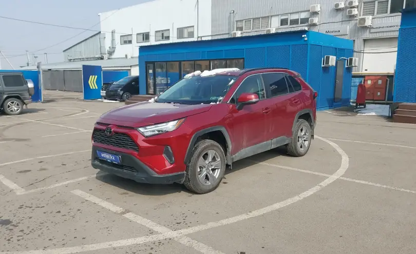 Toyota RAV4 2022 года за 17 000 000 тг. в Алматы