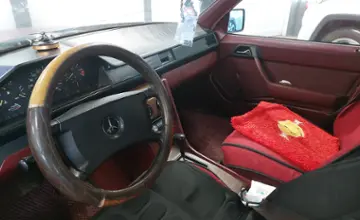 Mercedes-Benz W124 1990 года за 1 000 000 тг. в Астана фото 5