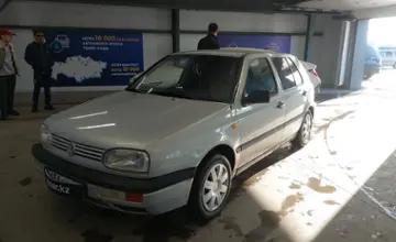 Volkswagen Golf 1993 года за 1 200 000 тг. в Астана фото 1