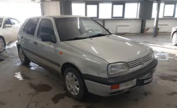 Volkswagen Golf 1993 года за 1 200 000 тг. в Астана фото 2