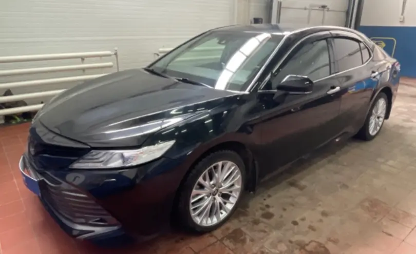 Toyota Camry 2021 года за 15 000 000 тг. в Астана