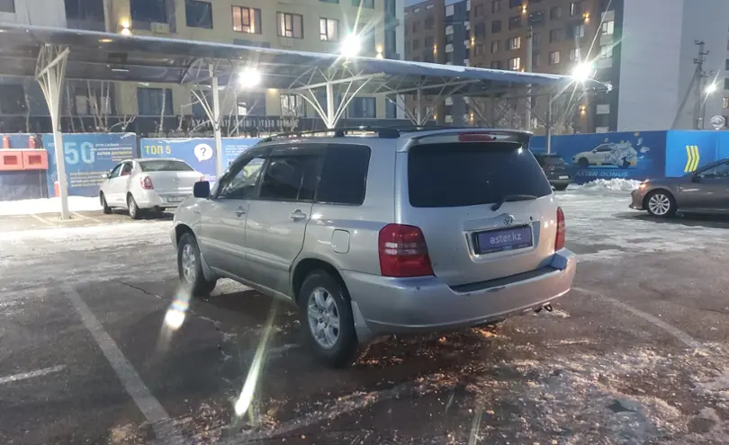 Toyota Highlander 2003 года за 7 000 000 тг. в Алматы фото 4