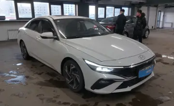 Hyundai Elantra 2023 года за 8 000 000 тг. в Астана фото 2