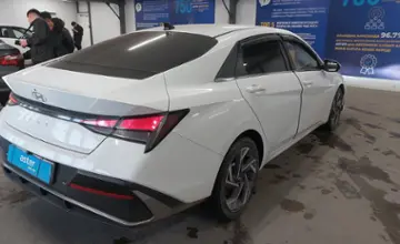 Hyundai Elantra 2023 года за 8 000 000 тг. в Астана фото 3