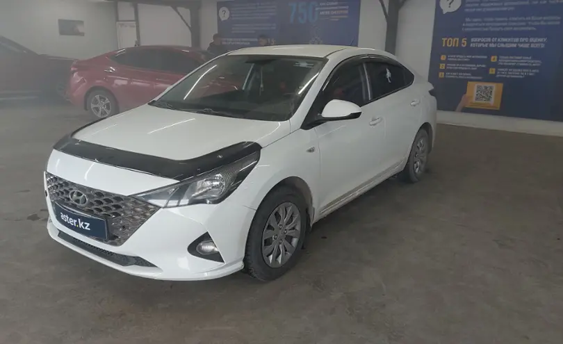 Hyundai Accent 2020 года за 6 500 000 тг. в Астана