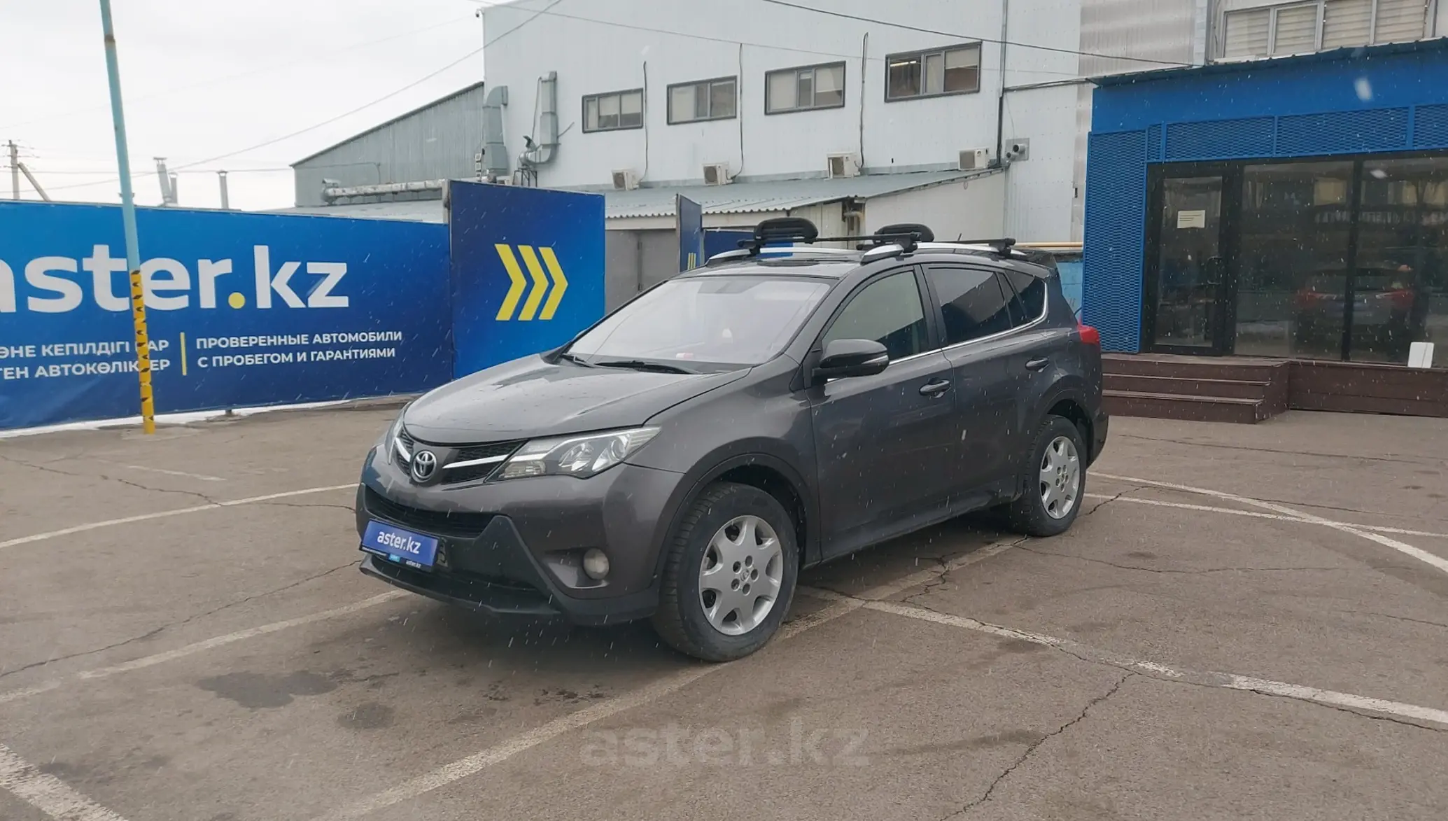 Toyota RAV4 2013