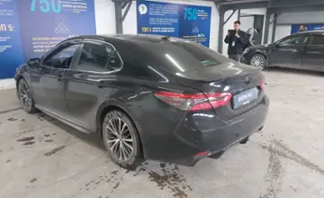 Toyota Camry 2018 года за 12 500 000 тг. в Астана фото 4