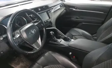 Toyota Camry 2018 года за 12 500 000 тг. в Астана фото 5