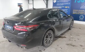 Toyota Camry 2018 года за 12 500 000 тг. в Астана фото 3
