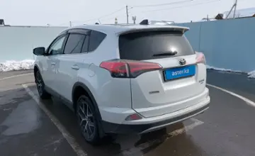 Toyota RAV4 2018 года за 14 500 000 тг. в Шымкент фото 4