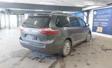 Toyota Sienna 2016 года за 14 000 000 тг. в Астана фото 3