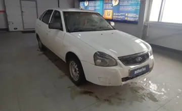 LADA (ВАЗ) Priora 2013 года за 2 000 000 тг. в Уральск фото 3
