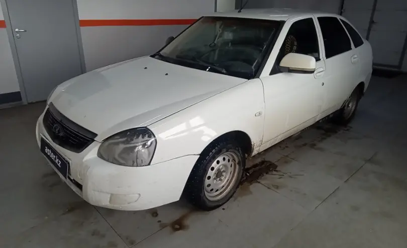 LADA (ВАЗ) Priora 2013 года за 2 000 000 тг. в Уральск