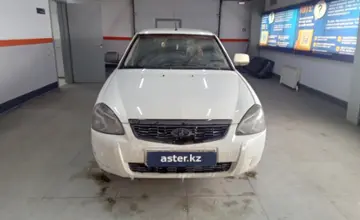 LADA (ВАЗ) Priora 2013 года за 2 000 000 тг. в Уральск фото 2