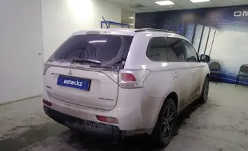 Mitsubishi Outlander 2012 года за 8 000 000 тг. в Павлодар