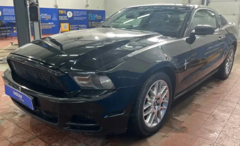 Ford Mustang 2012 года за 9 000 000 тг. в Астана