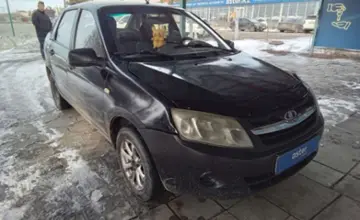 LADA (ВАЗ) Granta 2013 года за 1 800 000 тг. в Талдыкорган фото 3