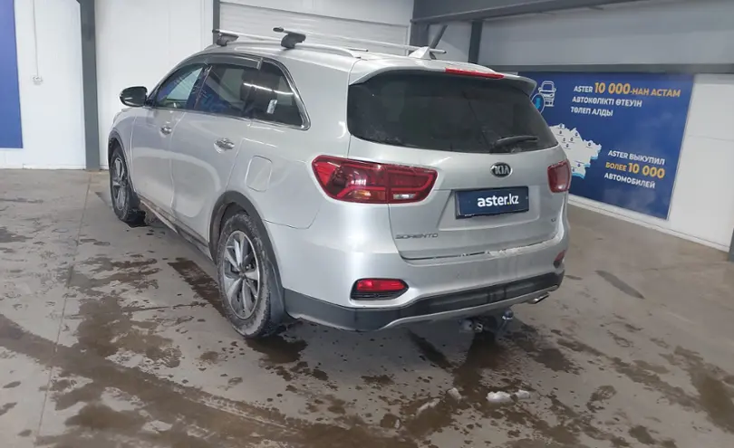 Kia Sorento 2019 года за 13 000 000 тг. в Астана фото 4