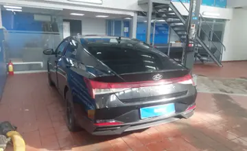 Hyundai Elantra 2022 года за 9 800 000 тг. в Астана фото 4