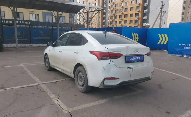Hyundai Accent 2018 года за 7 000 000 тг. в Алматы фото 4