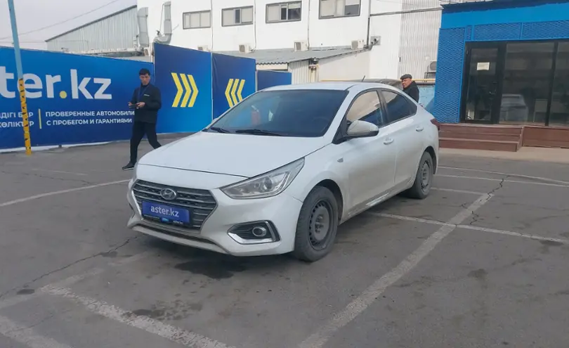 Hyundai Accent 2018 года за 7 000 000 тг. в Алматы