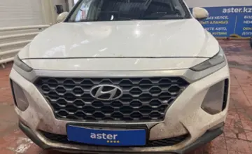 Hyundai Santa Fe 2019 года за 11 000 000 тг. в Астана фото 2
