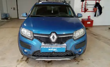 Renault Sandero 2017 года за 4 900 000 тг. в Актобе фото 2